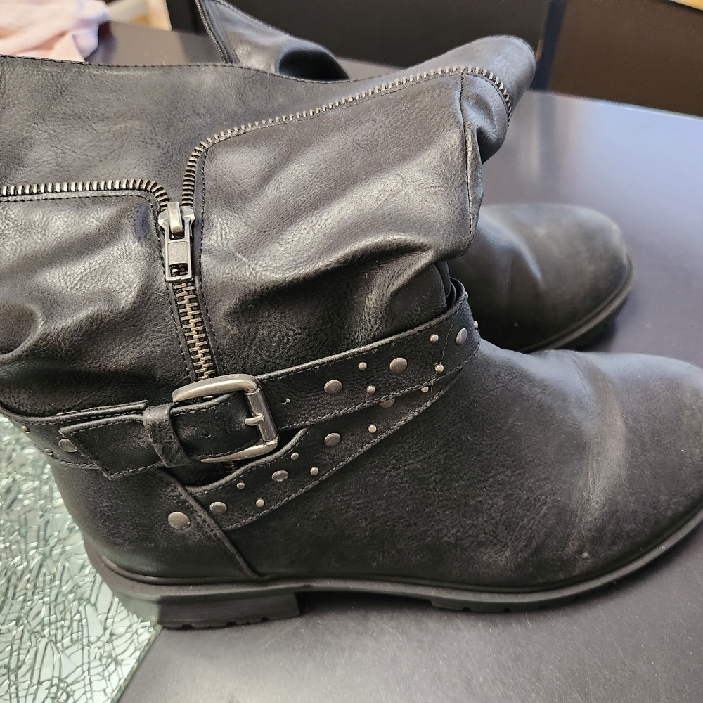 Torrid engineer boots